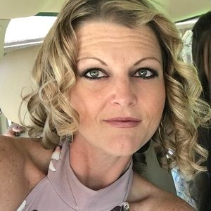 Meet your Posher, Lorraine